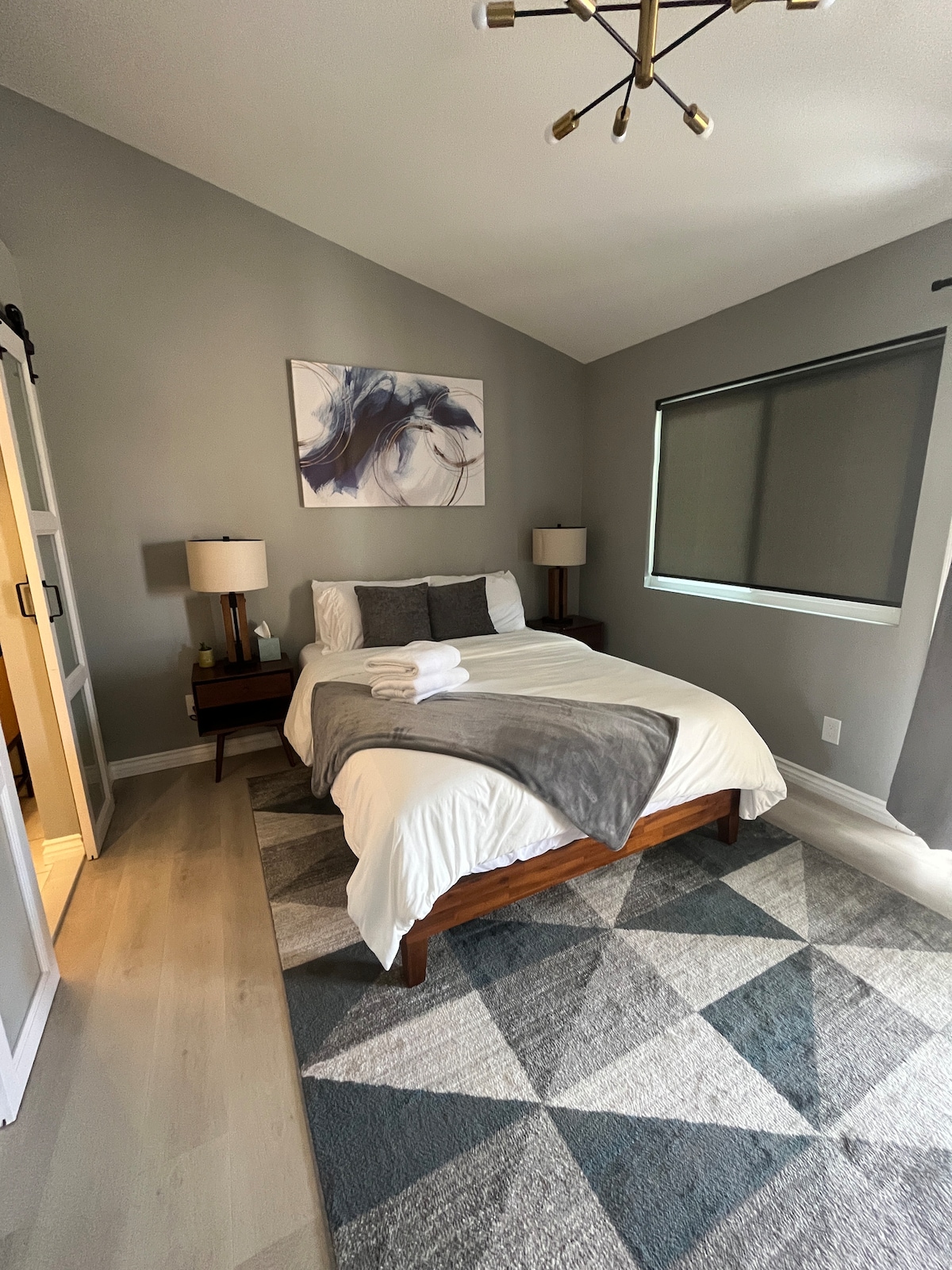 Spálňa 1 manželská posteľ