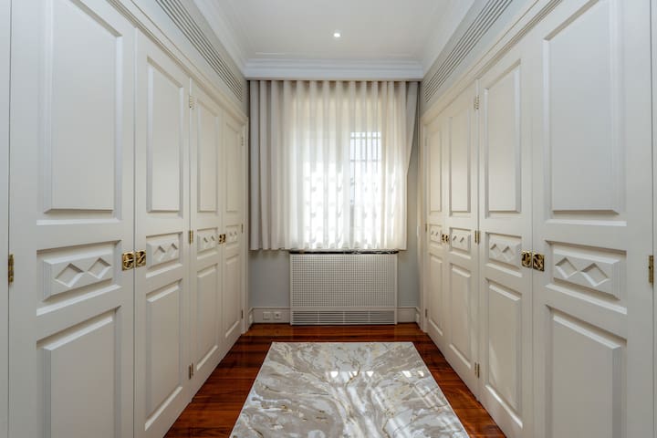 The Porto Villa gallery image 4