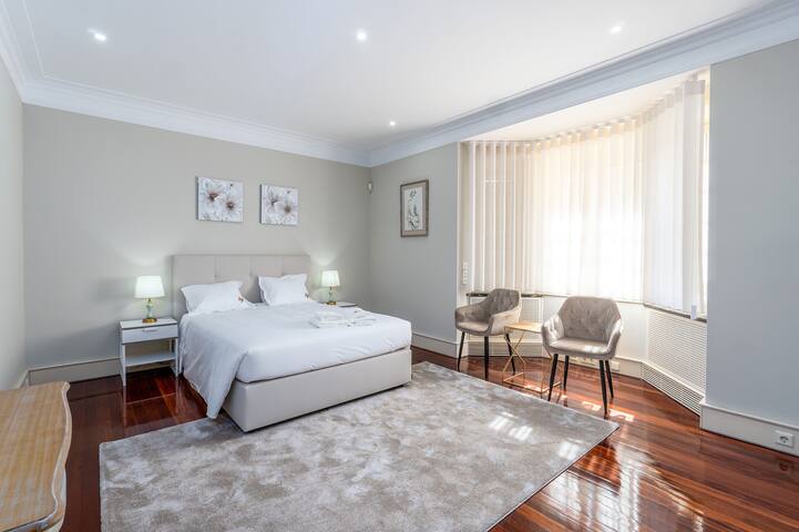 The Porto Villa gallery image 2