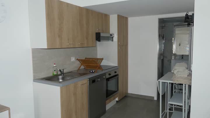 Bas De Villa Indépendant Prestations Haut De Gamme - Golfe Juan