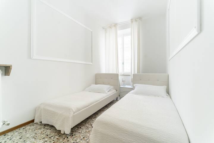 Spacious Apartment gallery image 4