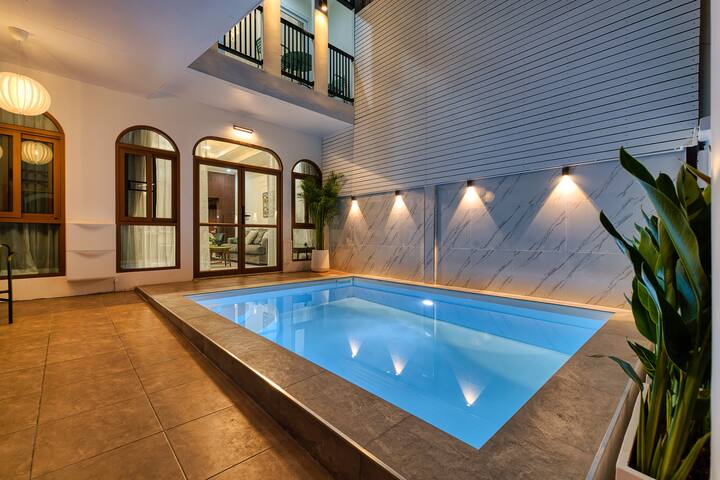 Private pool house BKK prime location Laxury stay gallery image 3