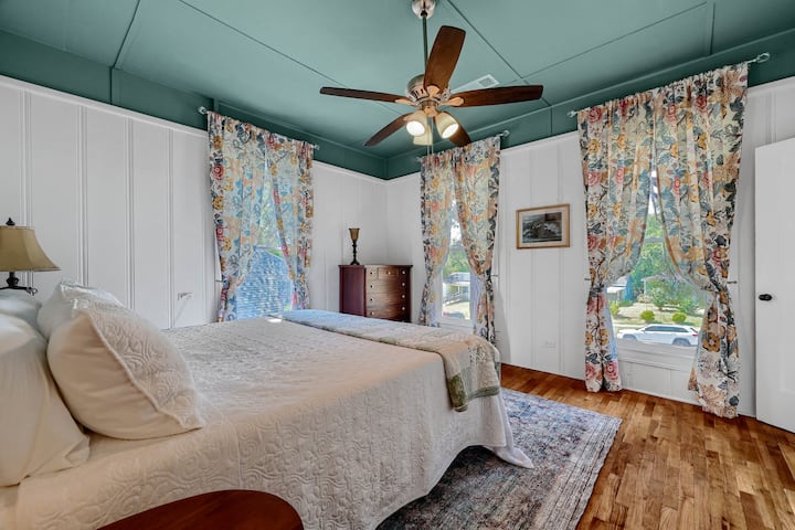 Upstairs bedroom with king bed.