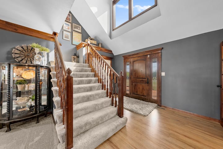 Country Paradise •9 Acres•pool•rec Center - Kansas City