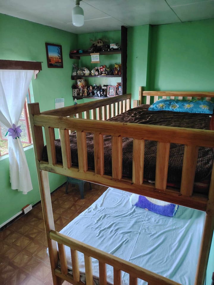 საძინებელი 1