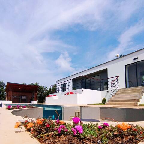 Modern villa with pool, grill and campfire
