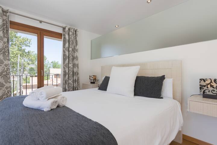 Fantastic villa with pool, in Pollença gallery image 3