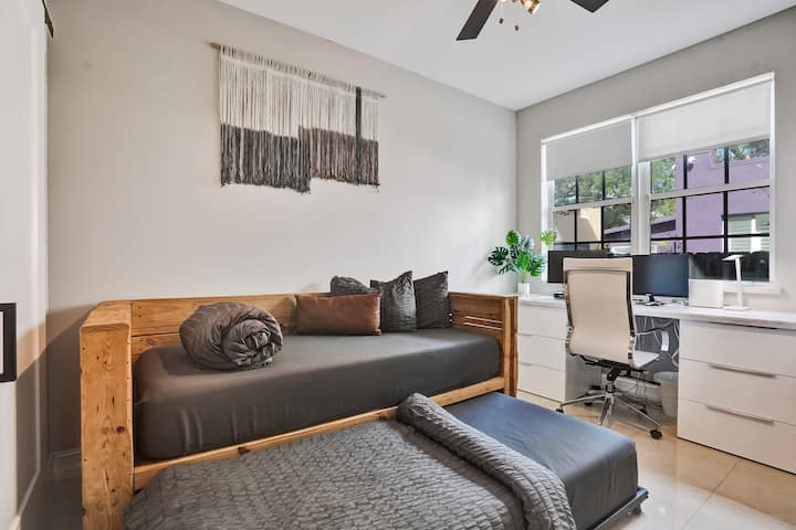 საძინებელი 4