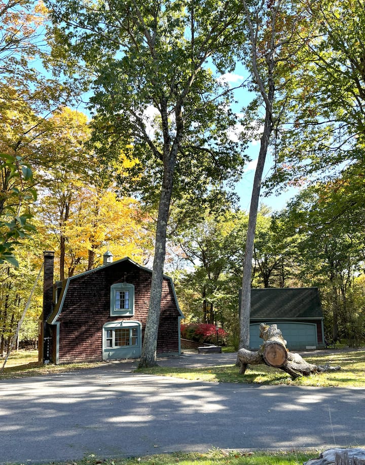 Snow Blanket Barn - Leominster State Forest, Westminster