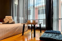 Niran NaiHarn | Serene Island Studio Retreat NH349