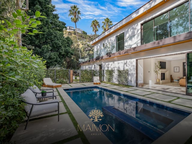 Modern Glamour Estate w/ Pool & Canyon Views