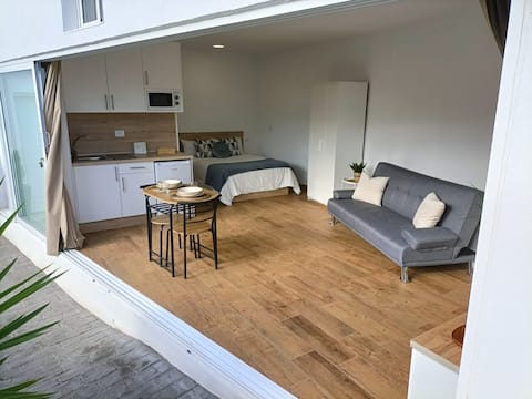 Top Airbnb: New apartment with private garden near downtown en San Cristóbal De La Laguna
