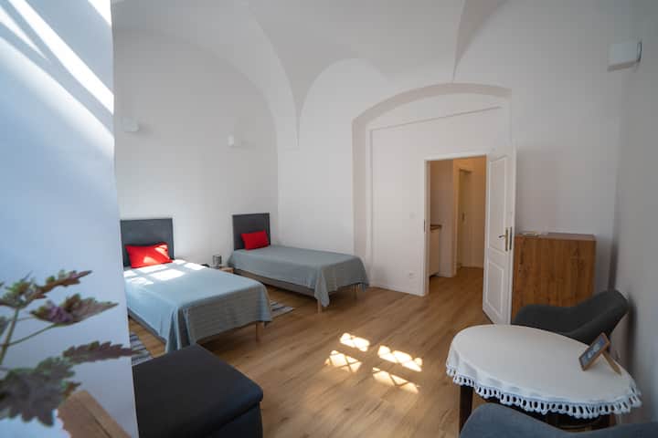 Apartment St Angela In Old Town - Bratislava