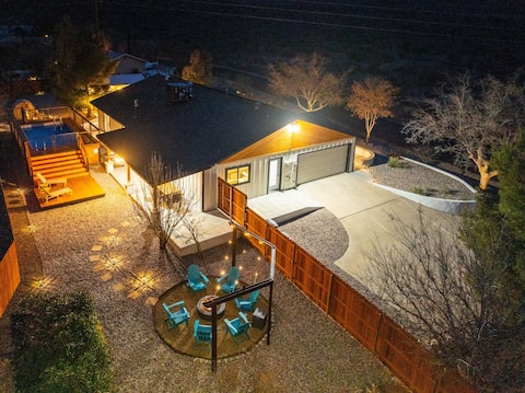 Sauna•HotTub•FirePits•Pool•GameRooms•Views•Retreat