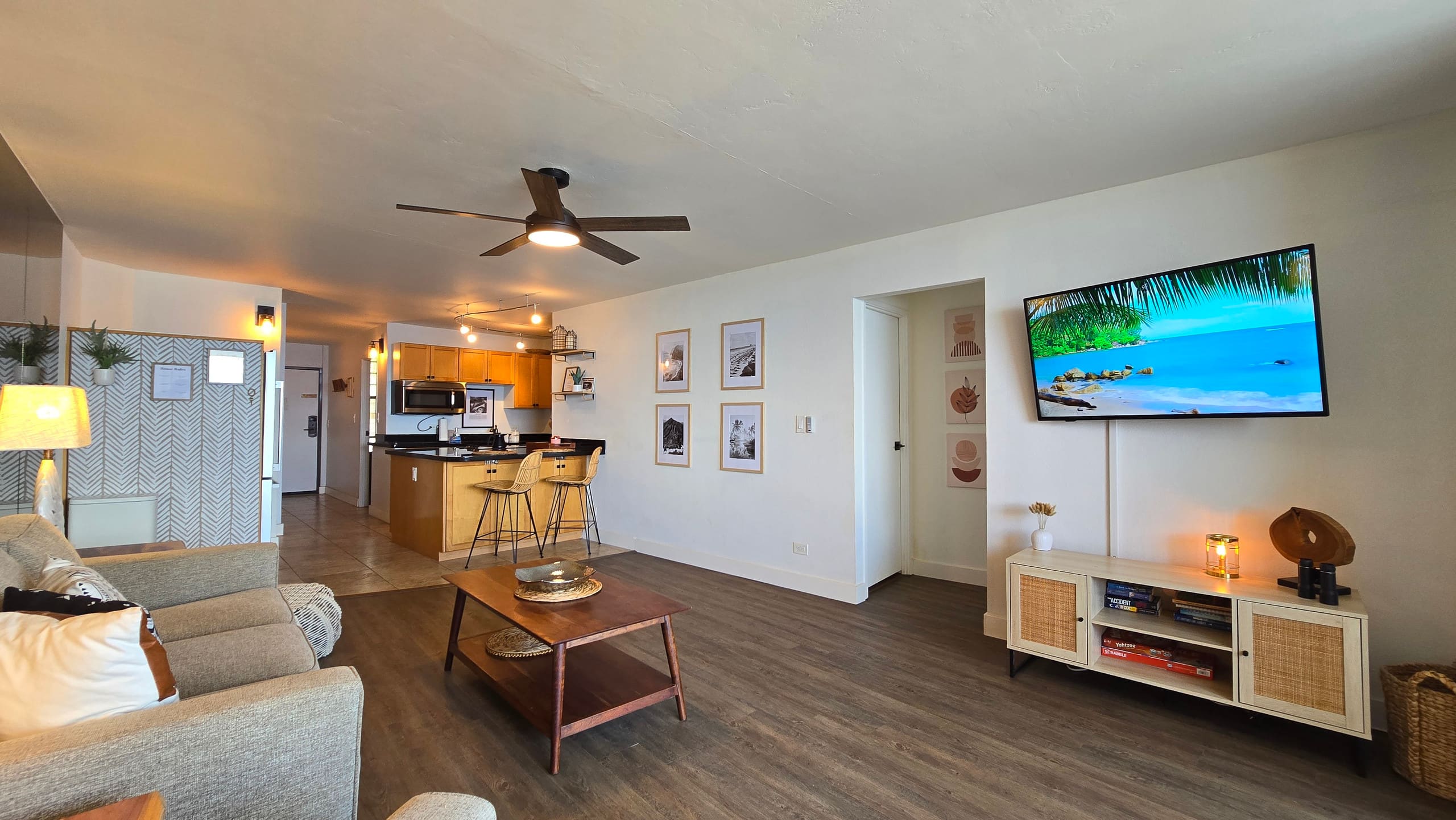 Condo in Wailuku · ★4.83 · 2 bedrooms · 2 beds · 2 baths - Image 3