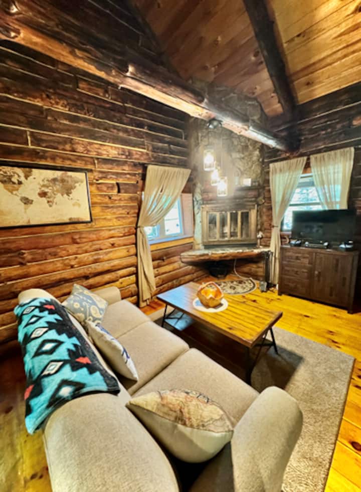 Wilmington Cabin, Hot Tub, Wi-fi, Pets - Cambridge, OH