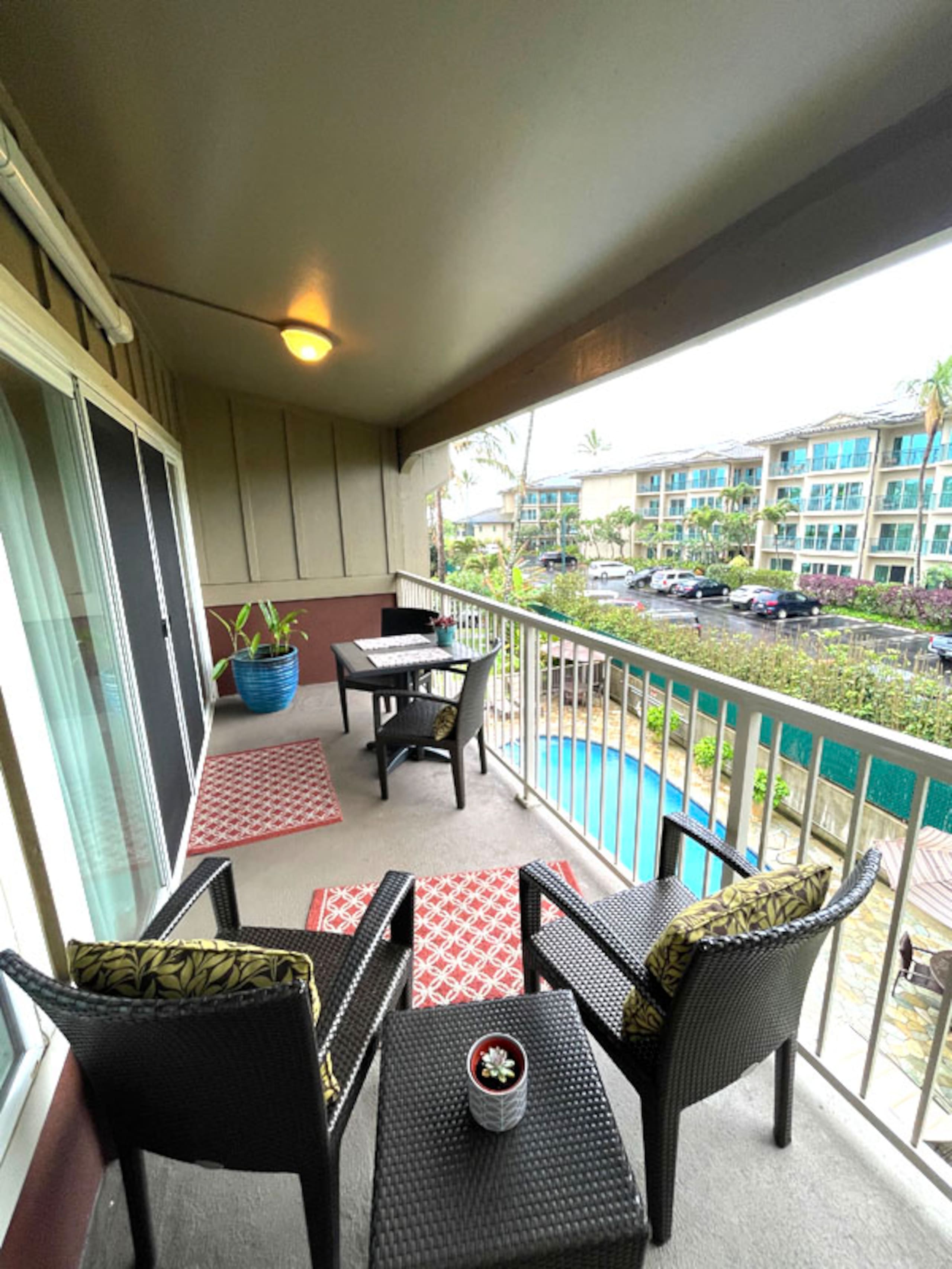 Condo in Kapaa · ★4.9 · 2 bedrooms · 2 beds · 1 shared bath - Image 12