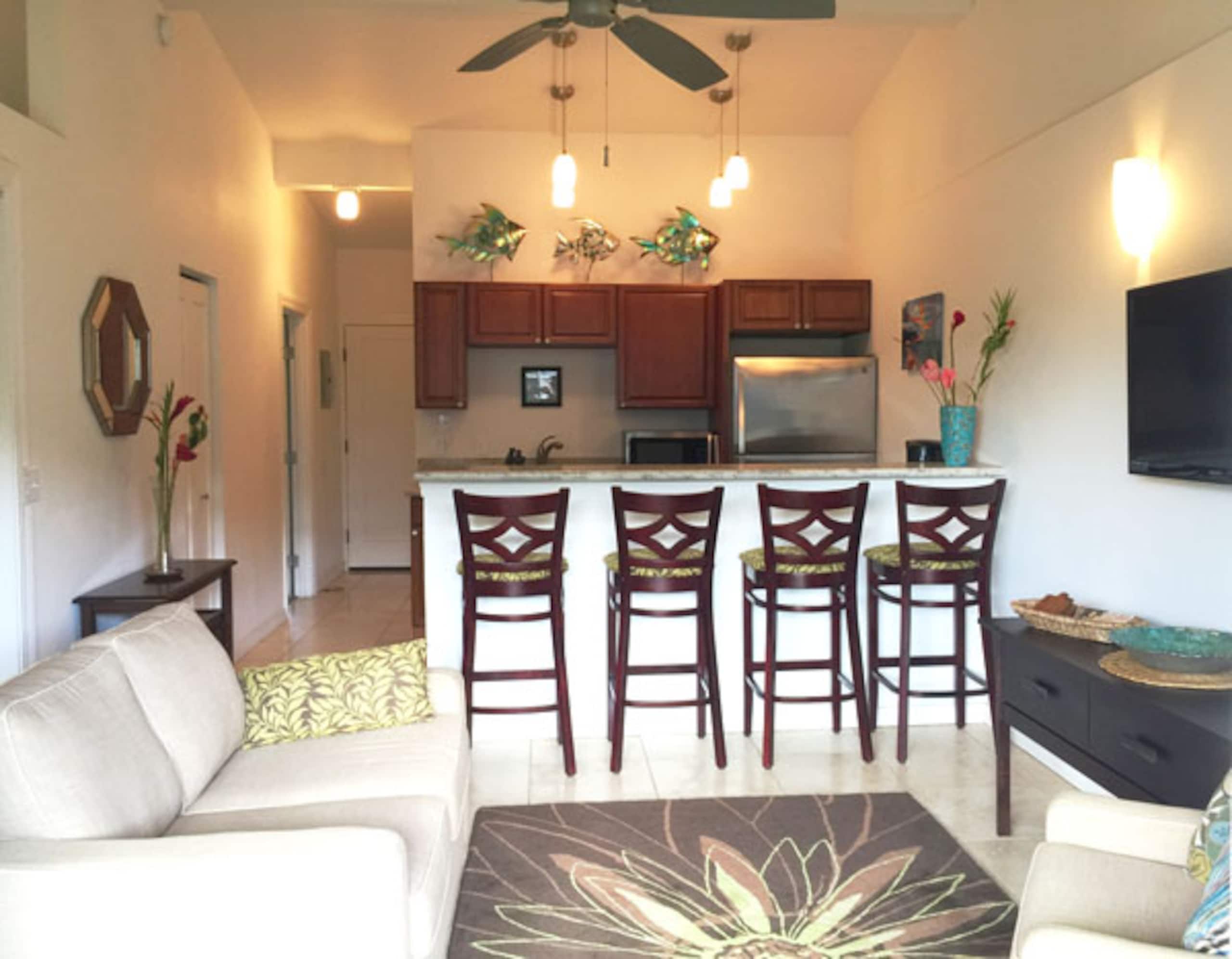 Condo in Kapaa · ★4.9 · 2 bedrooms · 2 beds · 1 shared bath - Image 2