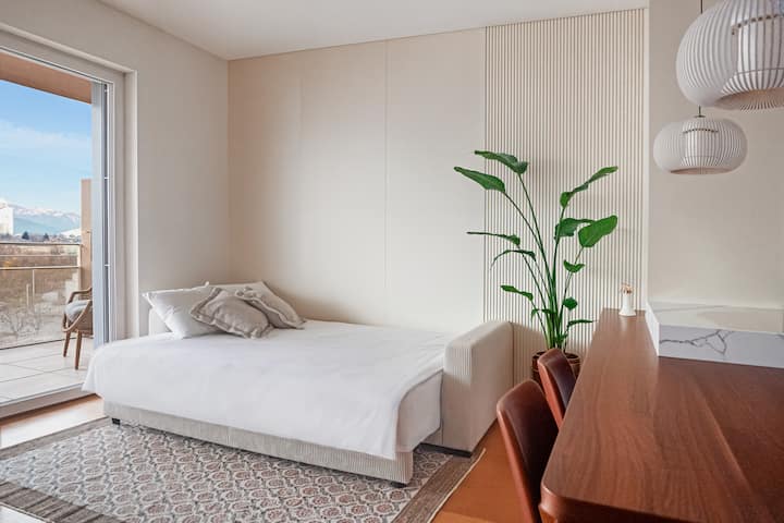 Urban Escape | Free Parking | Dedicated Workspace - Ljubljana