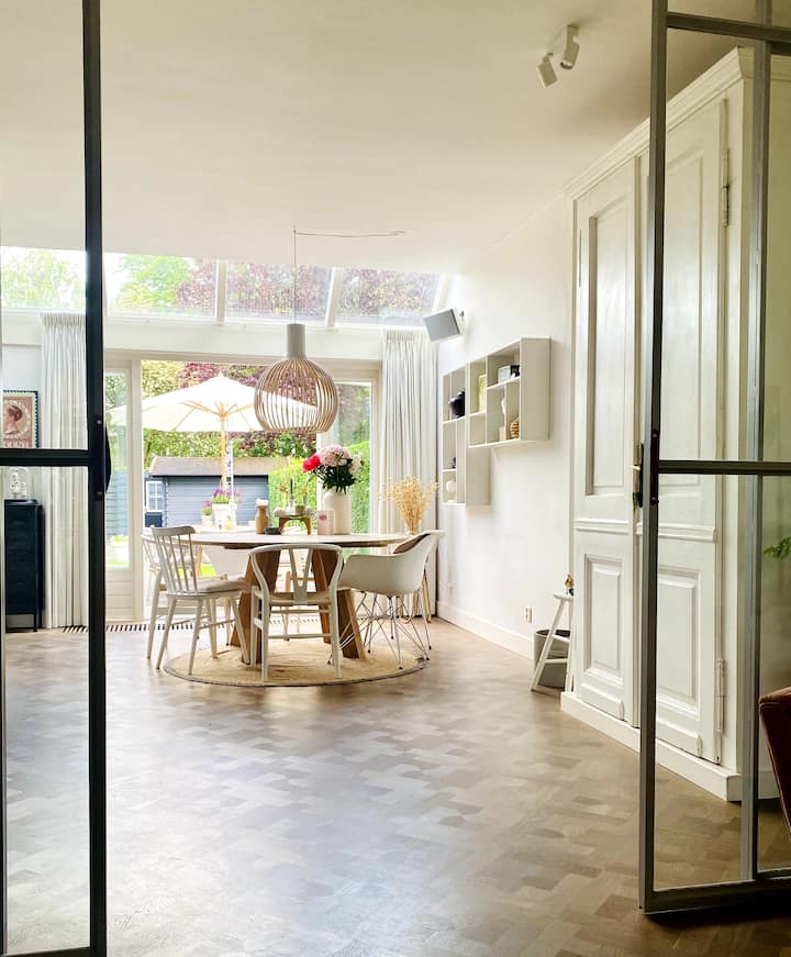 → Spacious House With Garden ✿ In Utrecht Center ← - Utrecht