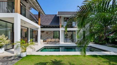 Terrene Villa: your playful oasis by the beach