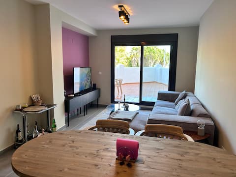 Top Airbnb: Oasis parking free in Salobreña