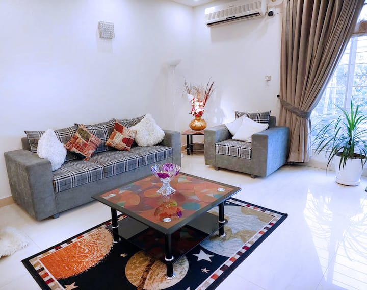 Luxury Modern En-suite In Islamabad - Islamabad