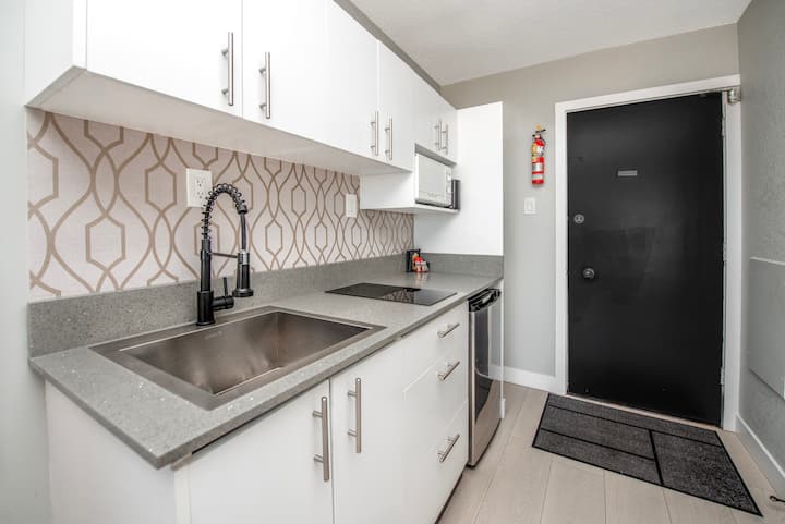 Oceanview King Room - Parksville