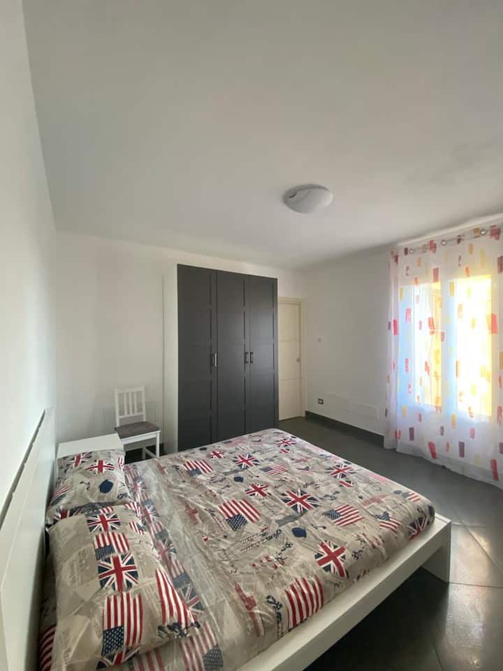 غرفة النوم 2