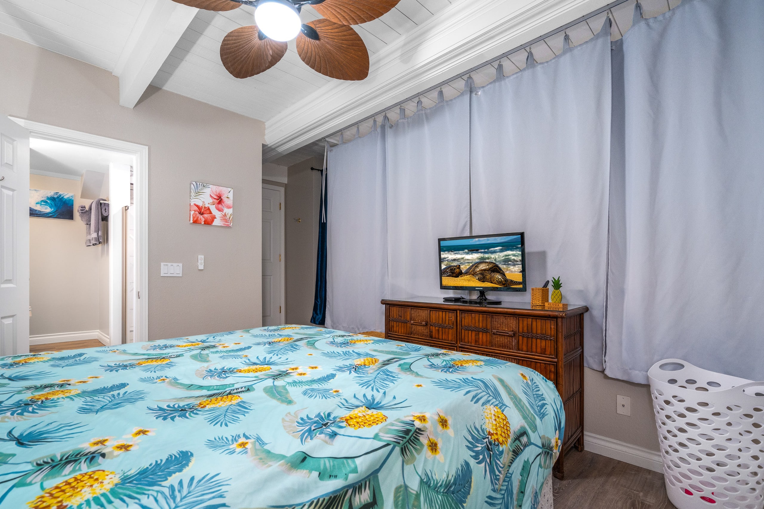 Condo in Kihei · ★4.97 · 2 bedrooms · 4 beds · 2 baths - Image 21