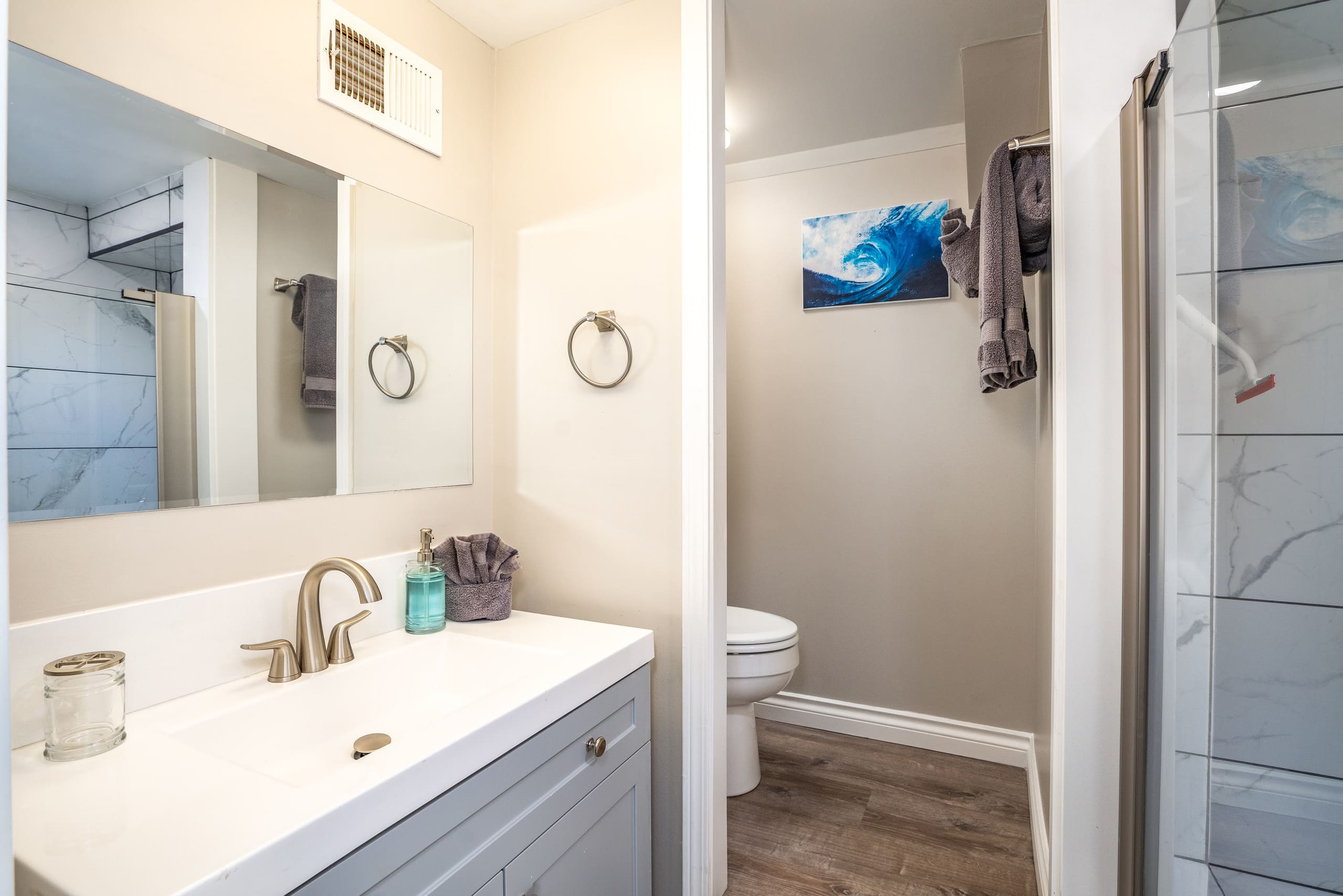 Condo in Kihei · ★4.97 · 2 bedrooms · 4 beds · 2 baths - Image 26