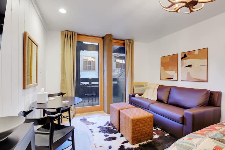 Northstar Village Studio| Pet Friendly|ski-in/out - Tahoe Vista, CA