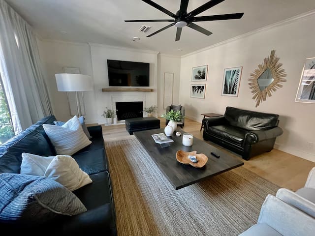 Luxury Haven in Preston Hollow with Pool