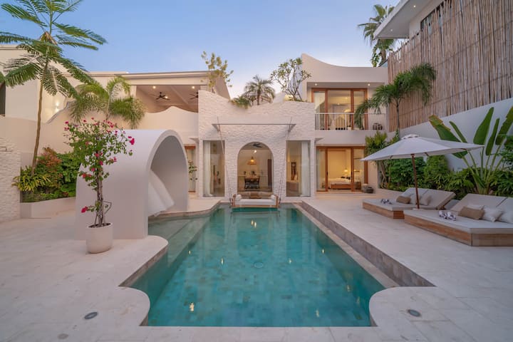 Villa Milana: 5br Mediterrenean Villa In Canggu - 印尼