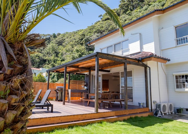 The blue sea is right in front of you!　Entire Private Villa, Sanctuary Katsuura Hebara