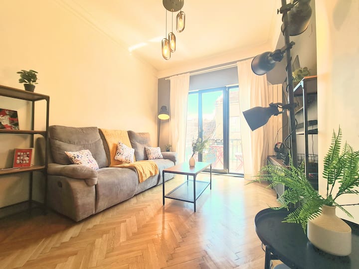Top Center Perfect Longterm Spacious 2 Bdr 2 Baths - Sofia