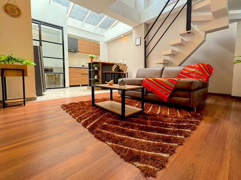 Spectacular Duplex-Unicentro 5 mins+WiFi+Netflix