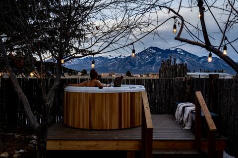 Oasis Escondido | VIEWS | Style | Spa | Firepit