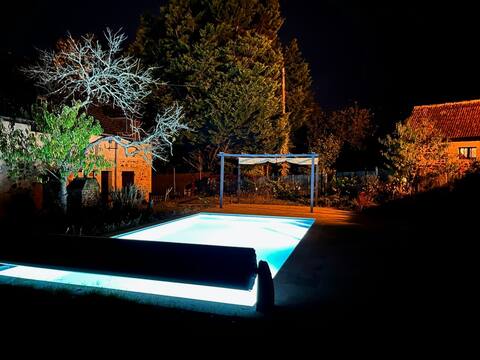 The Pastoral Break/Sarlat/Cénac
8 people