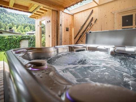 Chalet Main.Lodge • KINO • Whirlpool • Sauna