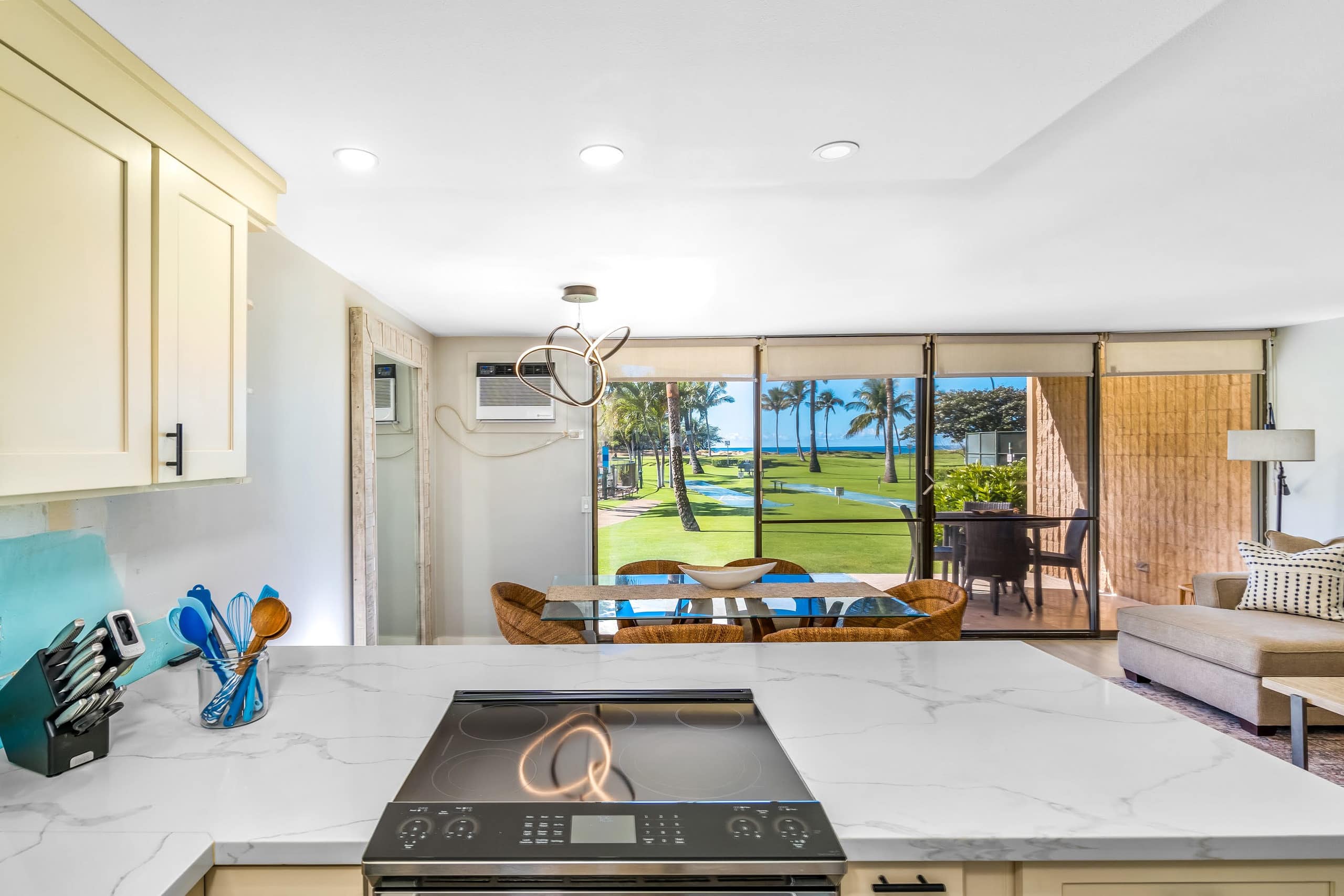 Condo in Kihei · ★4.95 · 2 bedrooms · 3 beds · 2 baths - Image 31