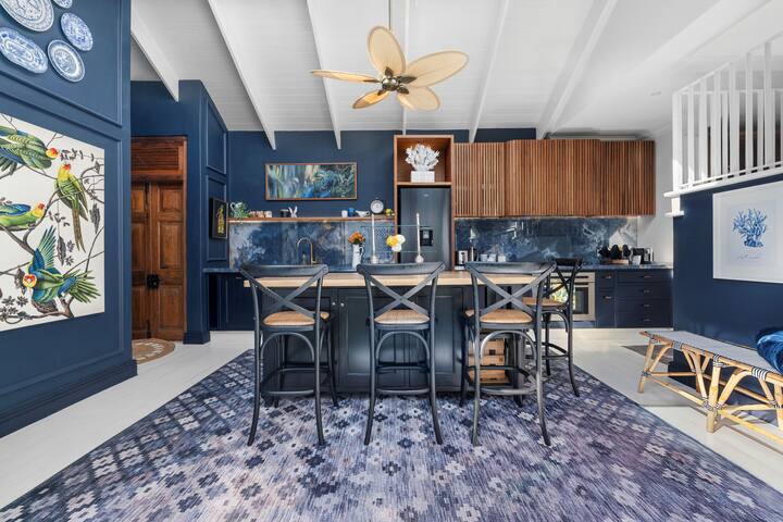 Modern Coastal Townhouse at The Majestic gallery image 3