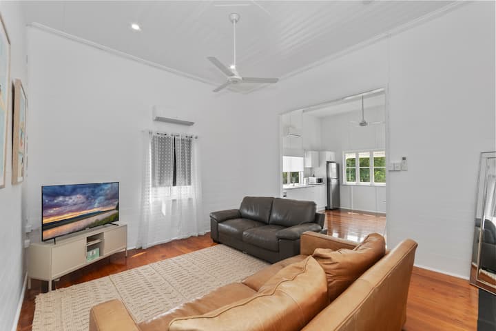 Townsville Suites -  Apartment 1 - Magnetic Island