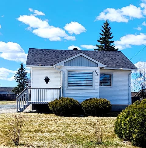 Private, quiet, cozy two bedroom home