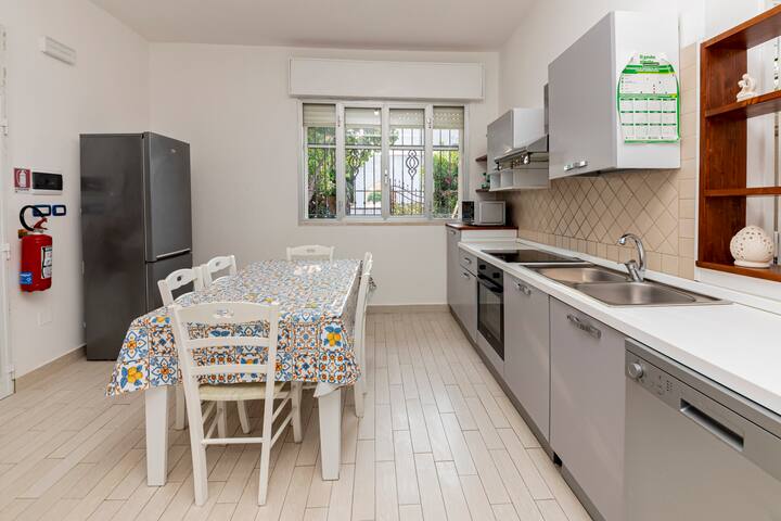 Villa Bali – piscina privata By Cala Salento gallery image 2