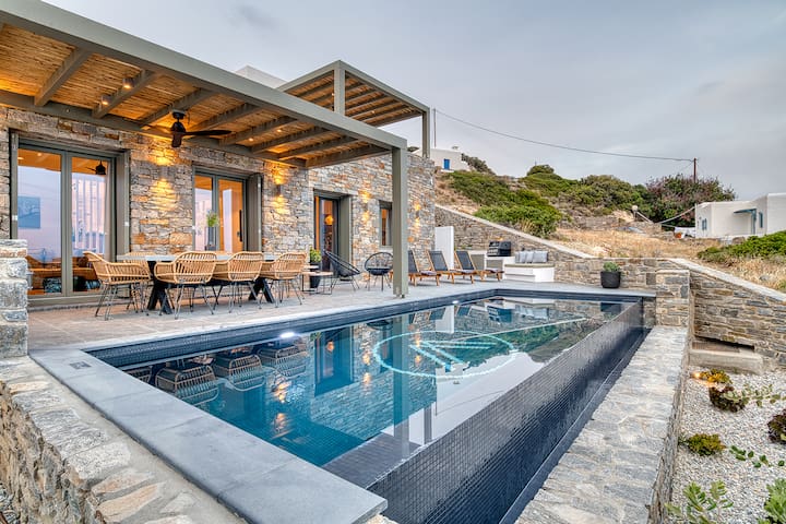 Villa Anat ‘Above’ Paros, Private Pool + Sea View