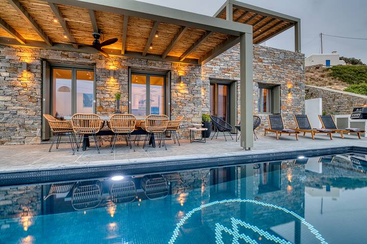 Villa Anat ‘Above’ Paros, Private Pool + Sea View gallery image 3