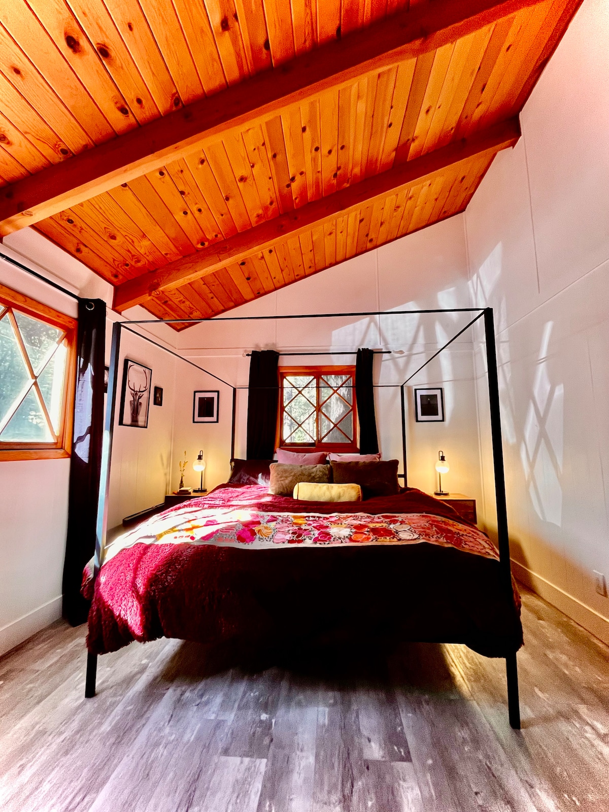 King size bed, is there any other way!