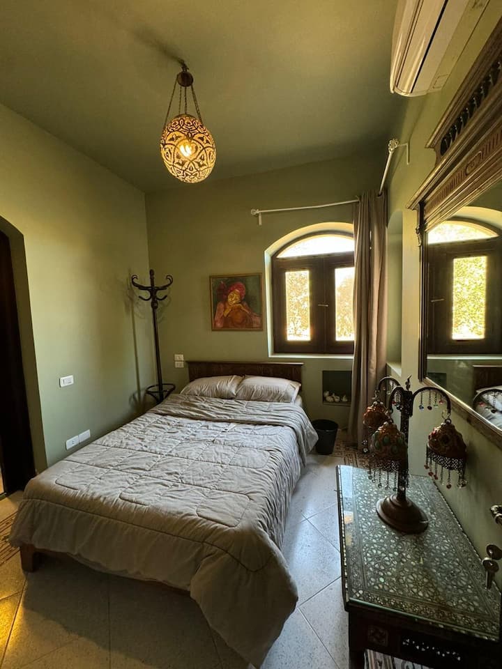 საძინებელი 1