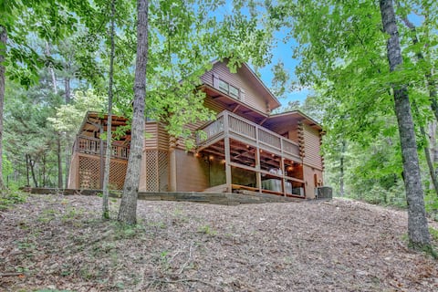 Serene 3BR+Open Loft W/Hot Tub Warm Springs Cabin